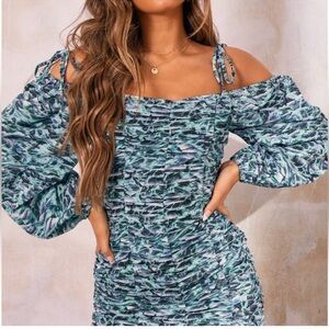 PrettyLittleThing Women's Blue Dress Size 10